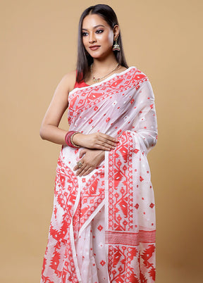 White Tant Jamdani Saree Without Blouse Piece