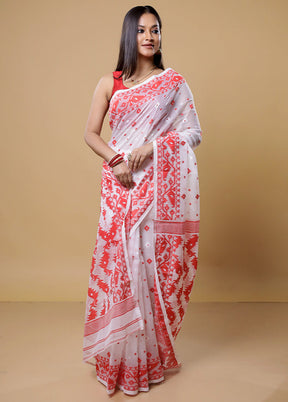 White Tant Jamdani Saree Without Blouse Piece