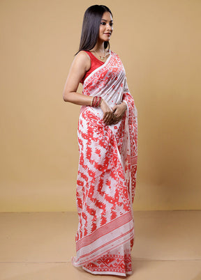 White Tant Jamdani Saree Without Blouse Piece