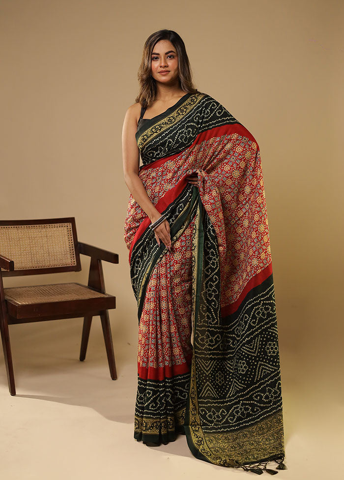 Red Dupion Silk Saree With Blouse Piece