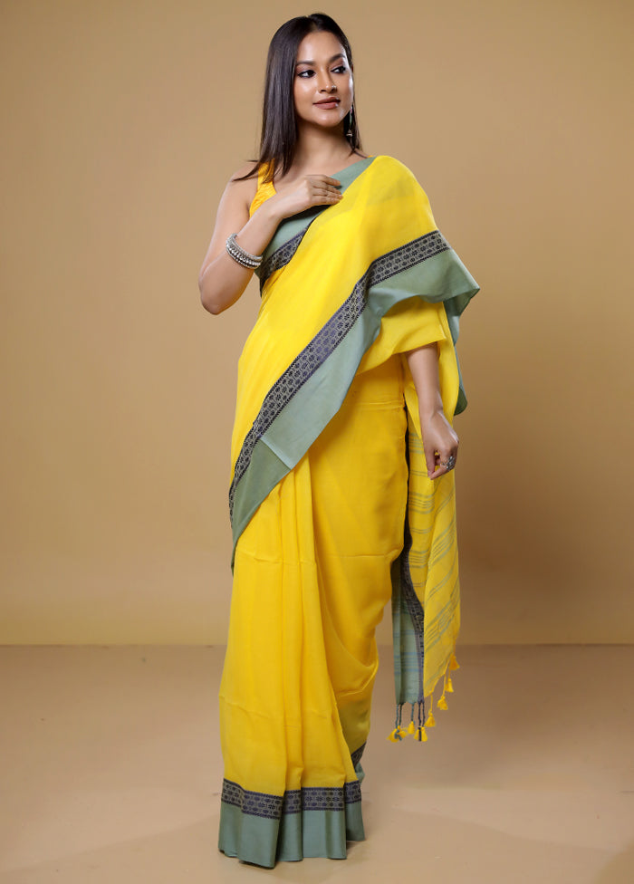 Yellow Cotton Saree With Blouse Piece