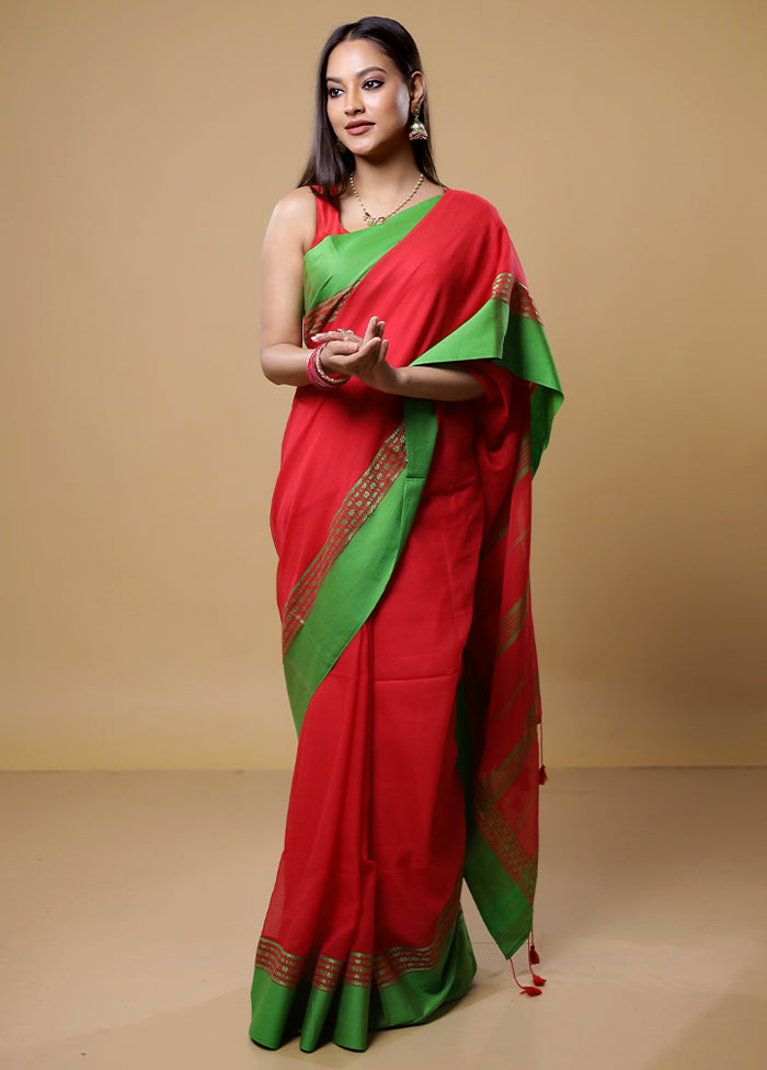 Red Cotton Saree With Blouse Piece