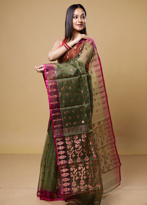 Green Tant Jamdani Saree Without Blouse Piece