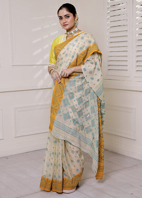 Yellow Cotton Saree With Blouse Piece