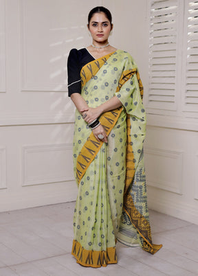 Green Cotton Saree With Blouse Piece