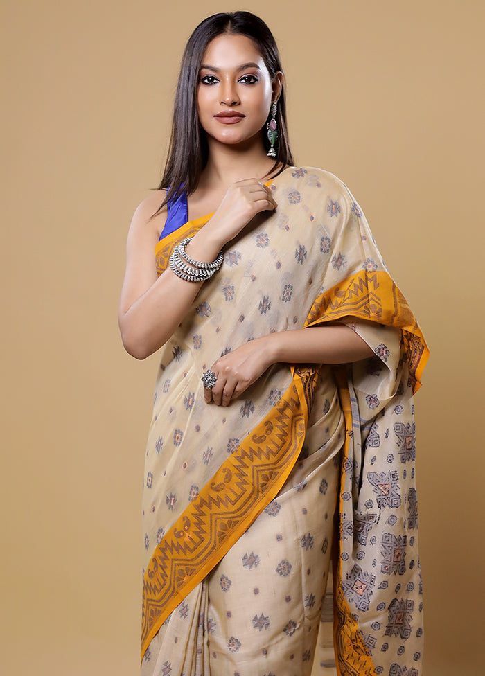 Cream Cotton Saree With Blouse Piece