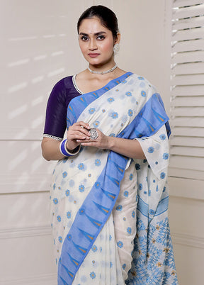 Blue Cotton Saree With Blouse Piece