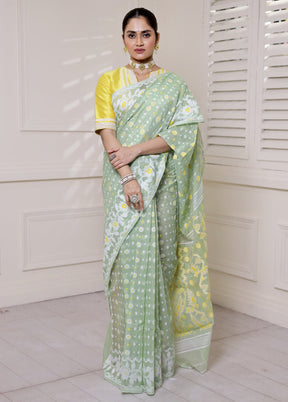 Green Cotton Saree With Blouse Piece