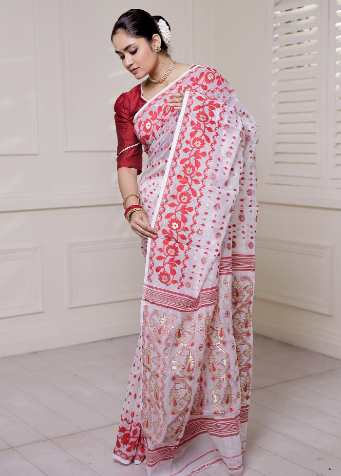 White Tant Jamdani Saree Without Blouse Piece