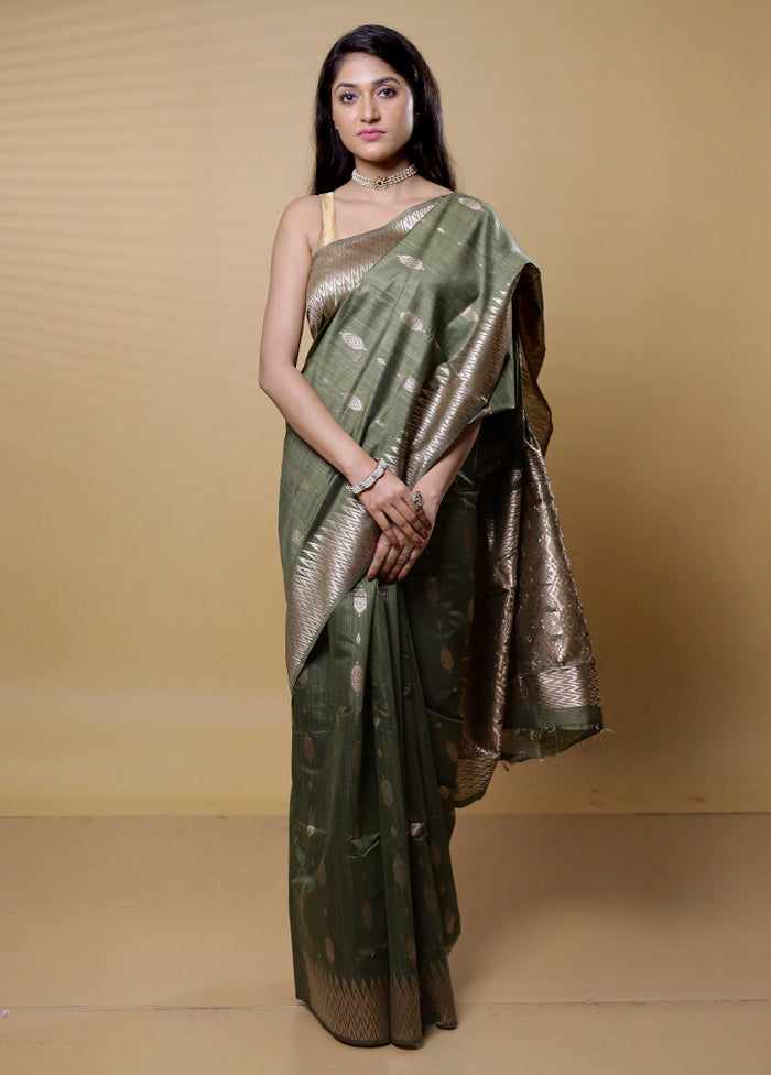 Green Dupion Silk Saree With Blouse Piece