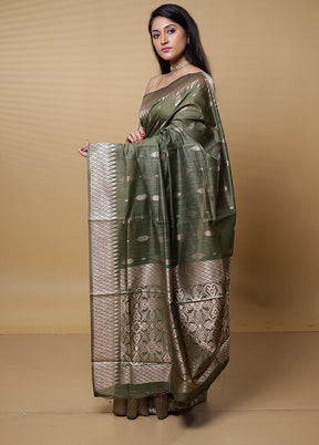 Green Dupion Silk Saree With Blouse Piece