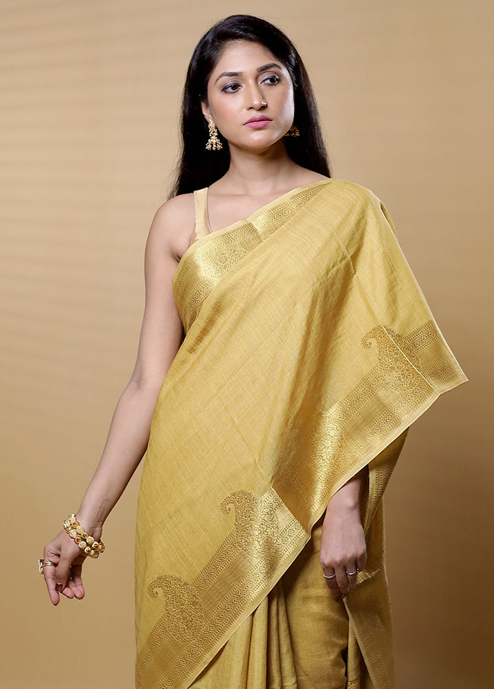 Cream Dupion Silk Saree With Blouse Piece