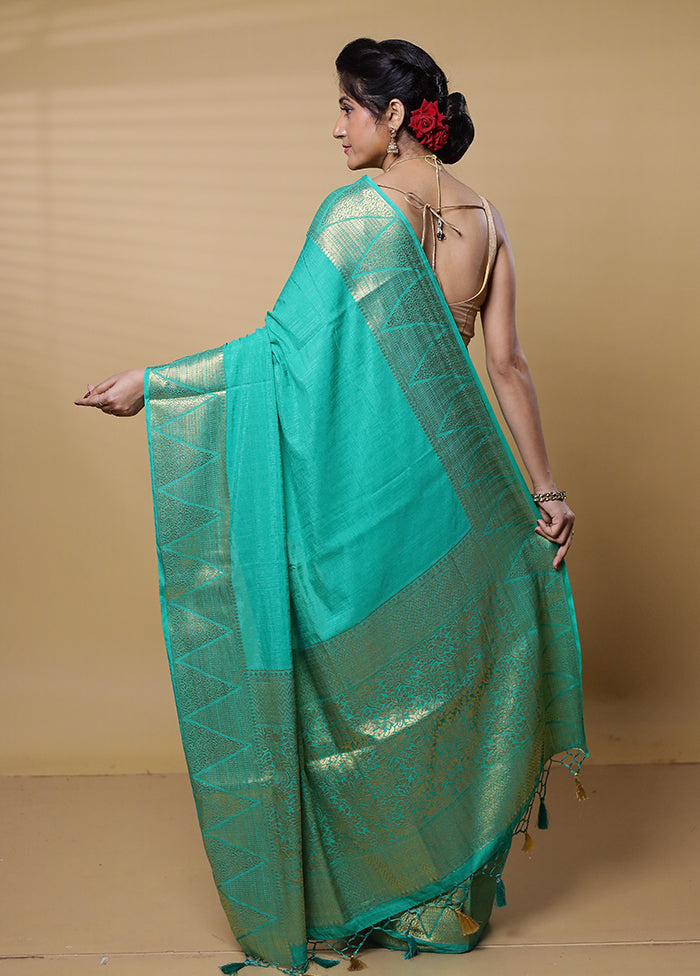 Green Dupion Silk Saree With Blouse Piece