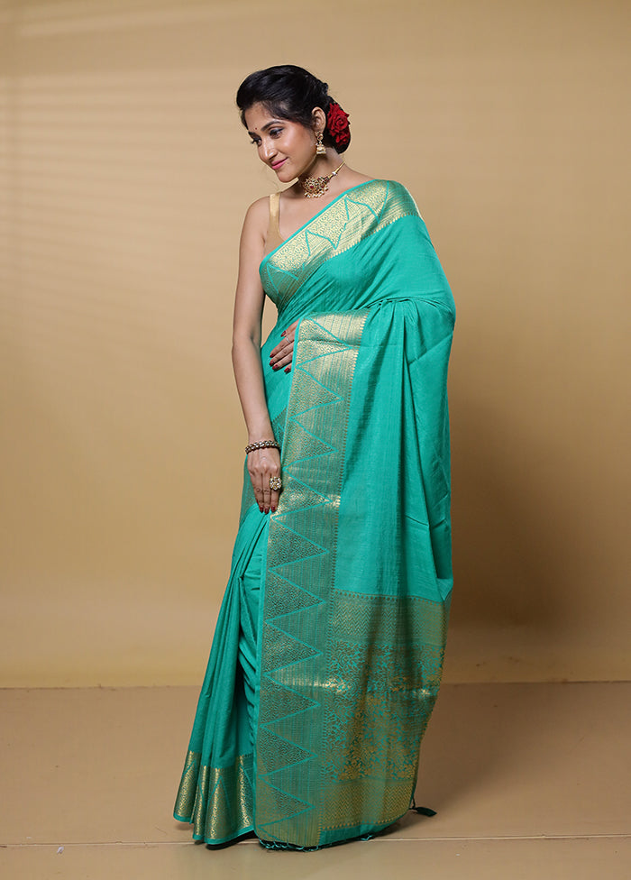 Green Dupion Silk Saree With Blouse Piece