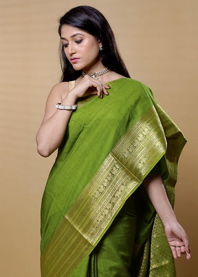 Green Dupion Silk Saree With Blouse Piece