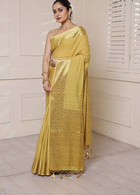 Cream Dupion Silk Saree With Blouse Piece