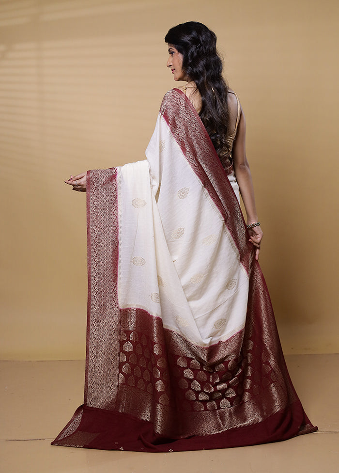 White Georgette Saree With Blouse Piece