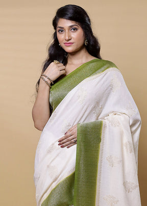 White Georgette Saree With Blouse Piece