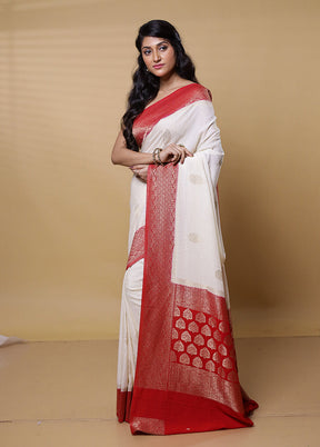 White Georgette Saree With Blouse Piece