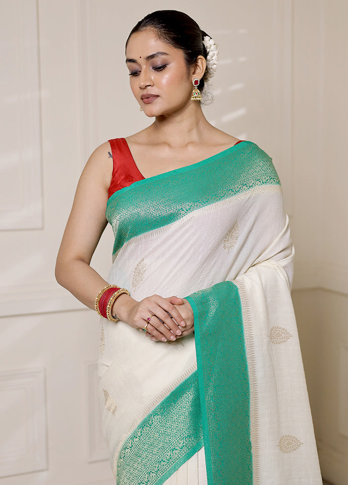 White Georgette Saree With Blouse Piece