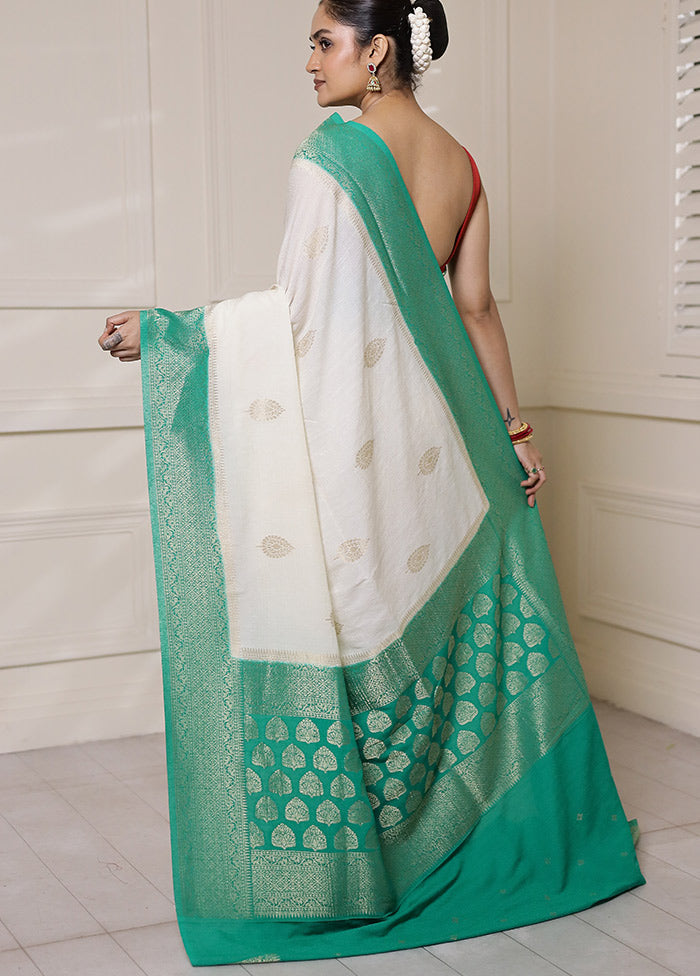 White Georgette Saree With Blouse Piece