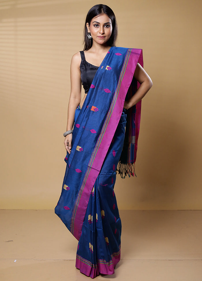 Blue Cotton Saree With Blouse Piece