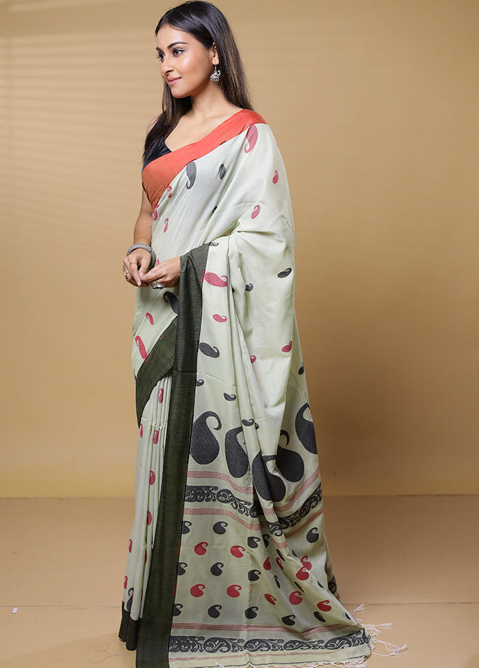 Green Khadi Cotton Saree With Blouse Piece