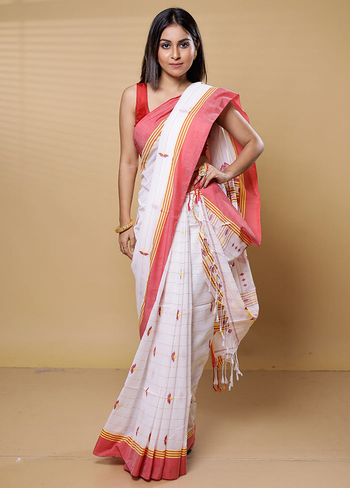 Cream Khadi Cotton Saree With Blouse Piece