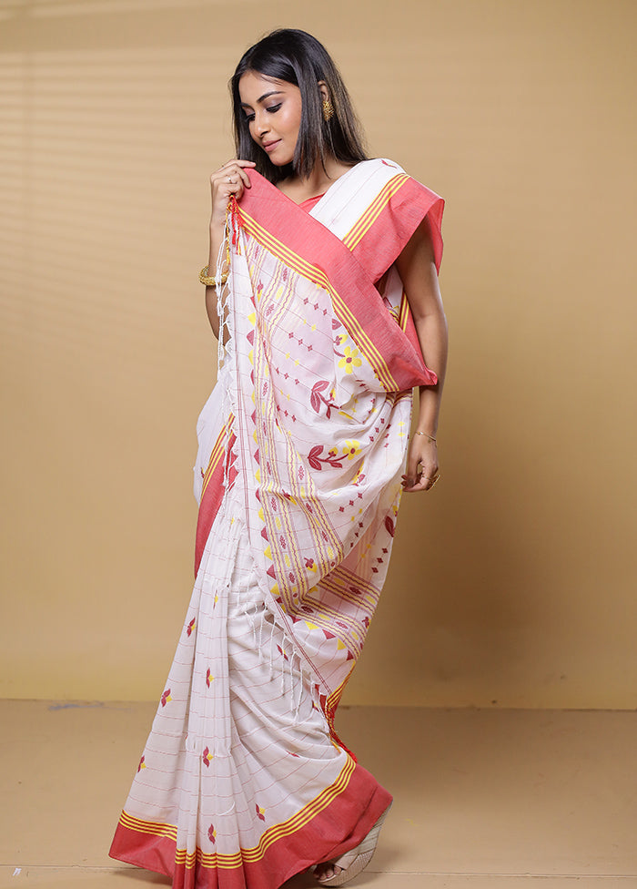 Cream Cotton Saree With Blouse Piece