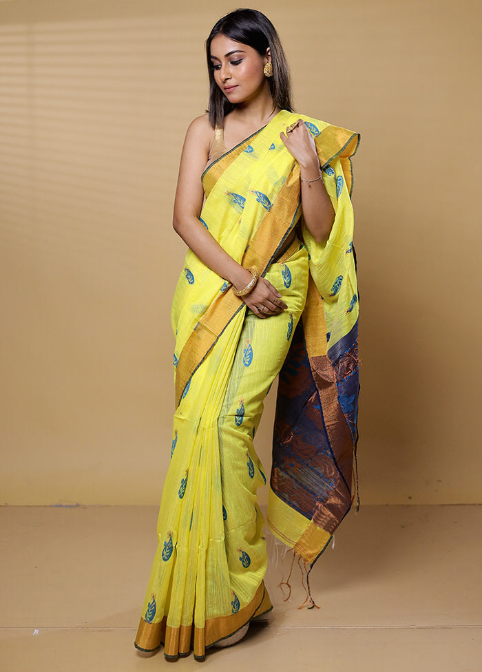 Yellow Khadi Cotton Saree With Blouse Piece