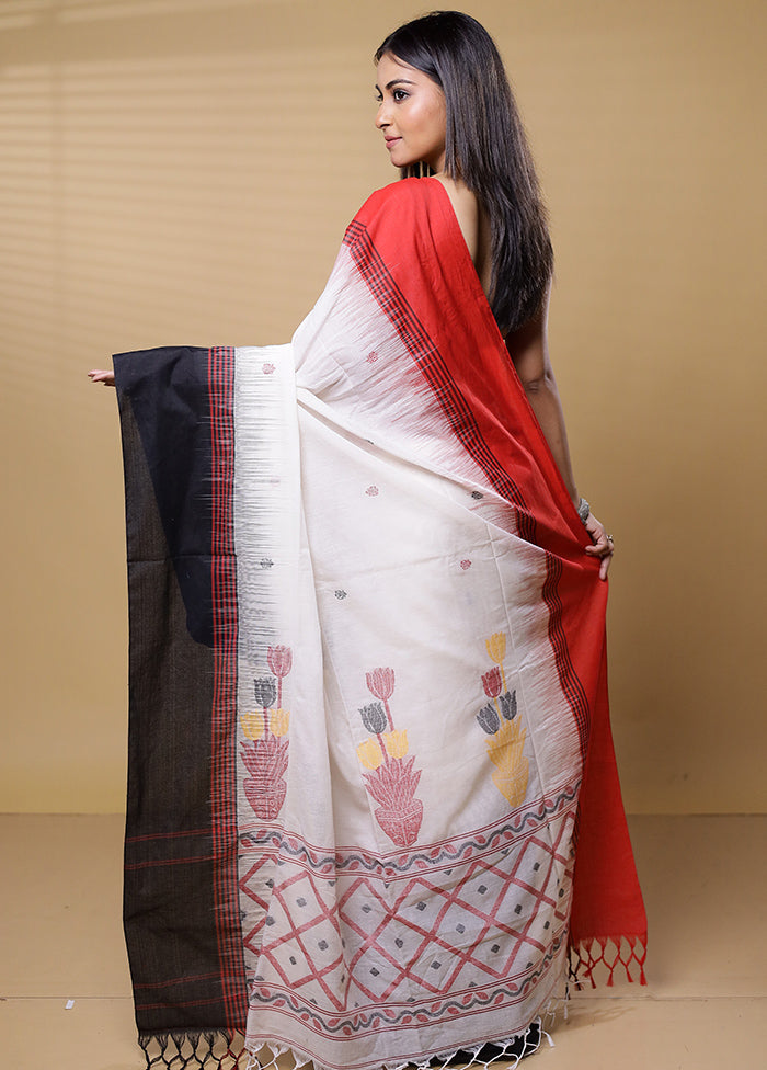 White Khadi Cotton Saree With Blouse Piece