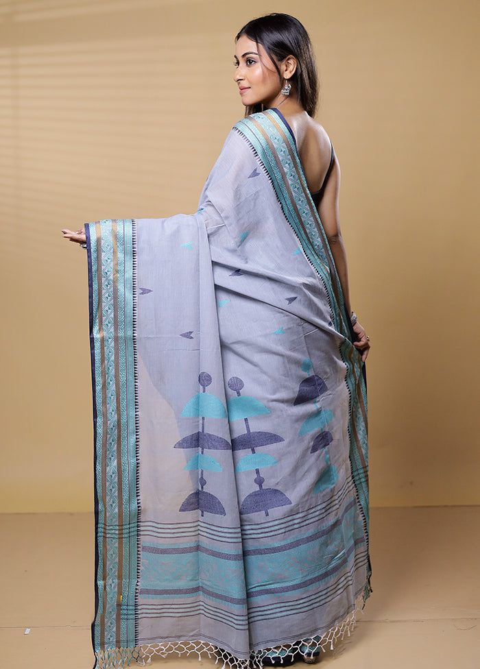 Grey Khadi Cotton Saree With Blouse Piece