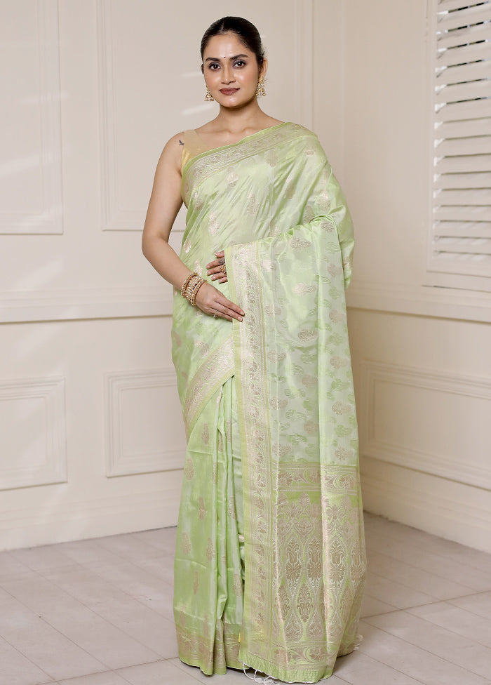 Green Kanjivaram Silk Saree With Blouse Piece