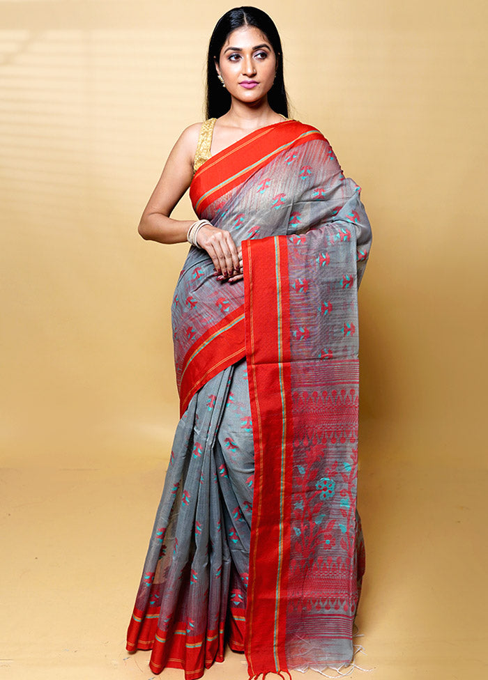 Grey Khadi Cotton Saree With Blouse Piece