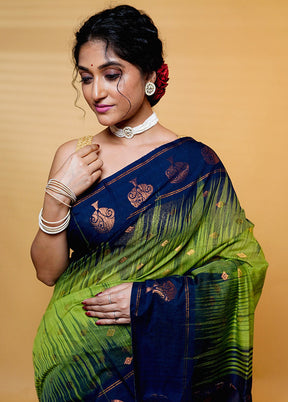 Green Khadi Cotton Saree With Blouse Piece