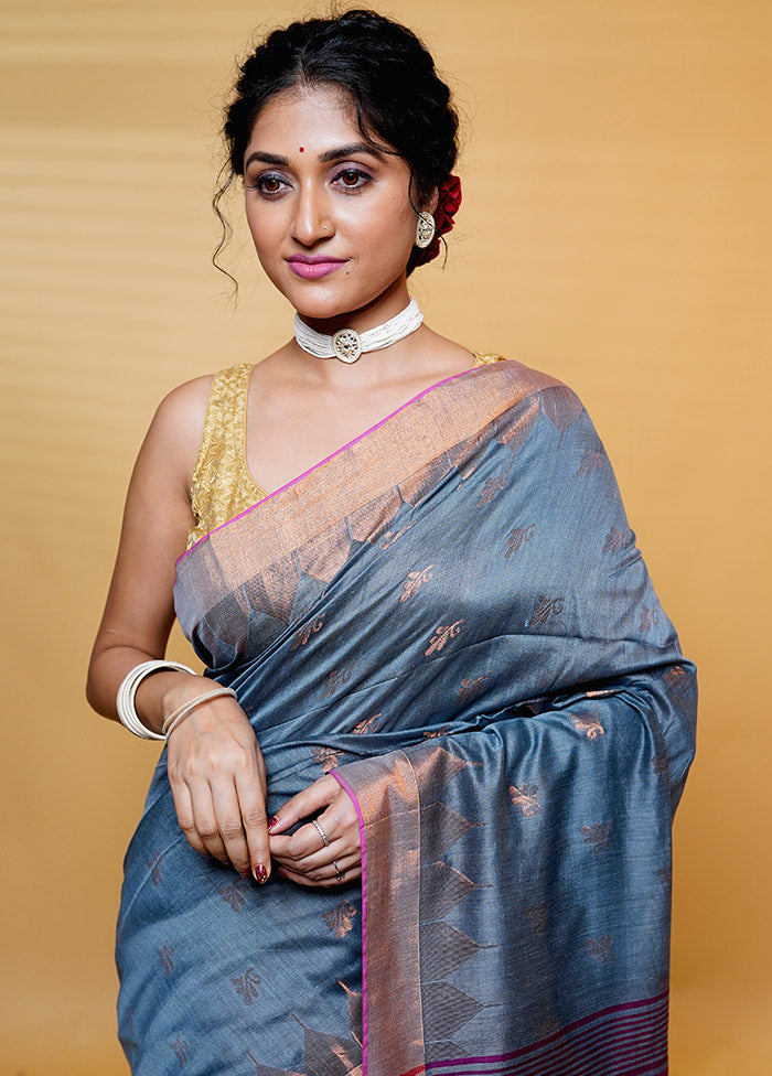 Grey Khadi Cotton Saree With Blouse Piece