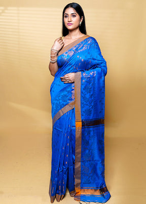 Blue Khadi Cotton Saree With Blouse Piece