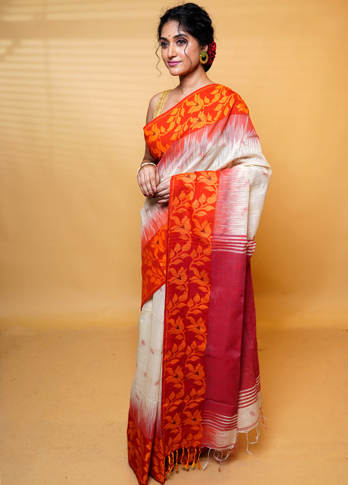 Red Khadi Cotton Saree With Blouse Piece