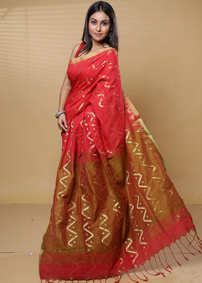 Brown Khadi Cotton Saree With Blouse Piece