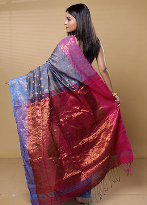 Grey Khadi Cotton Saree With Blouse Piece