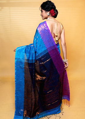 Blue Khadi Cotton Saree With Blouse Piece