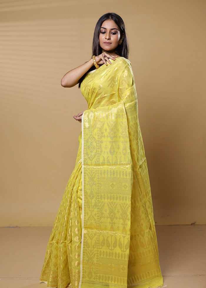 Yellow Cotton Saree With Blouse Piece