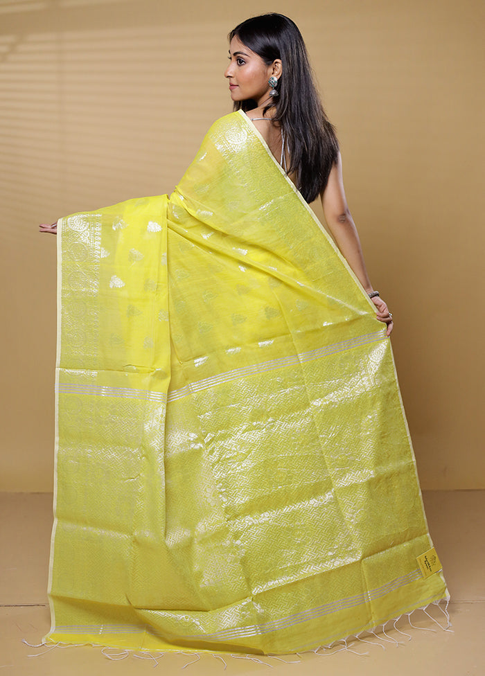 Yellow Cotton Saree With Blouse Piece