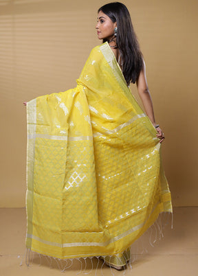 Yellow Cotton Saree With Blouse Piece