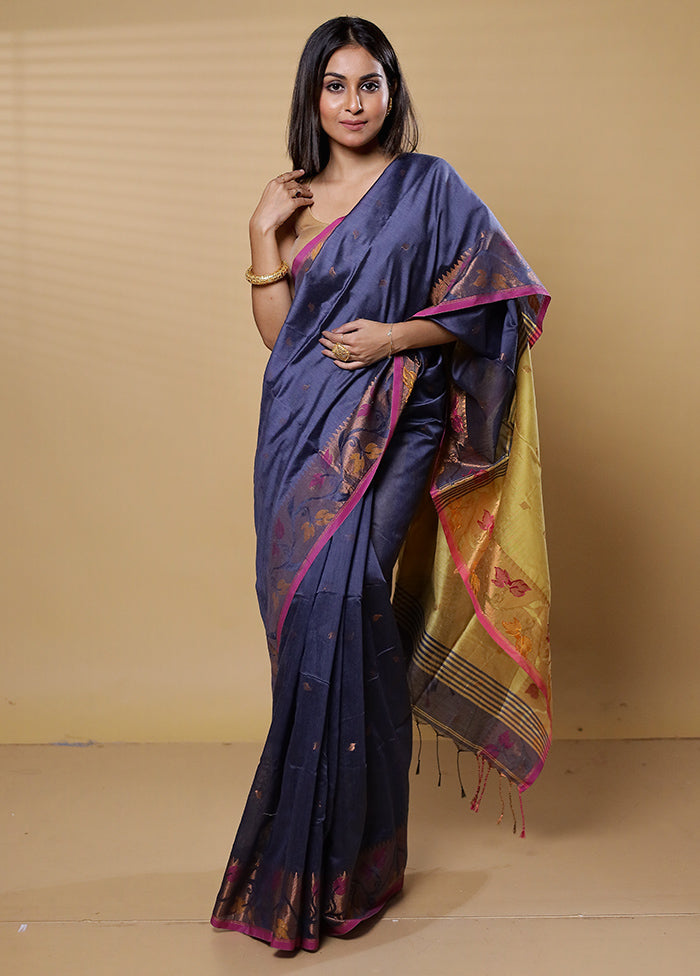 Pink Khadi Cotton Saree With Blouse Piece