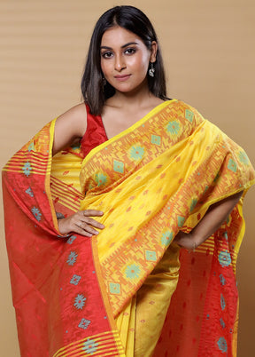 Yellow Khadi Cotton Saree With Blouse Piece