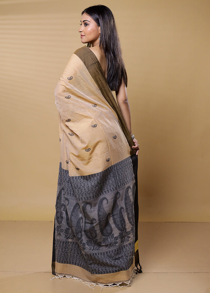 Cream Khadi Cotton Saree With Blouse Piece