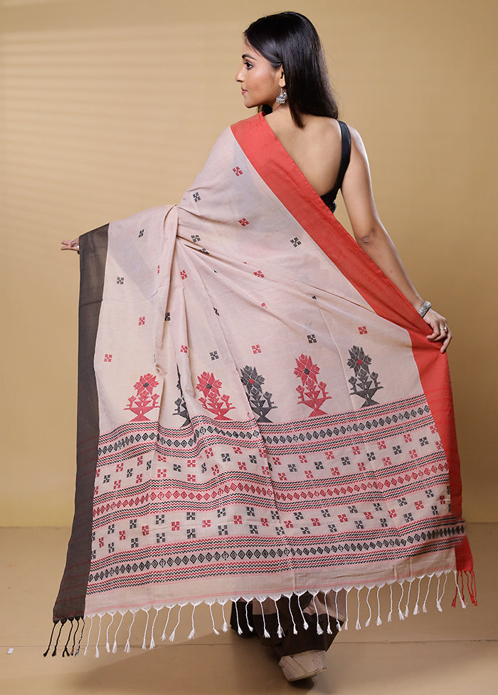 Cream Khadi Cotton Saree With Blouse Piece