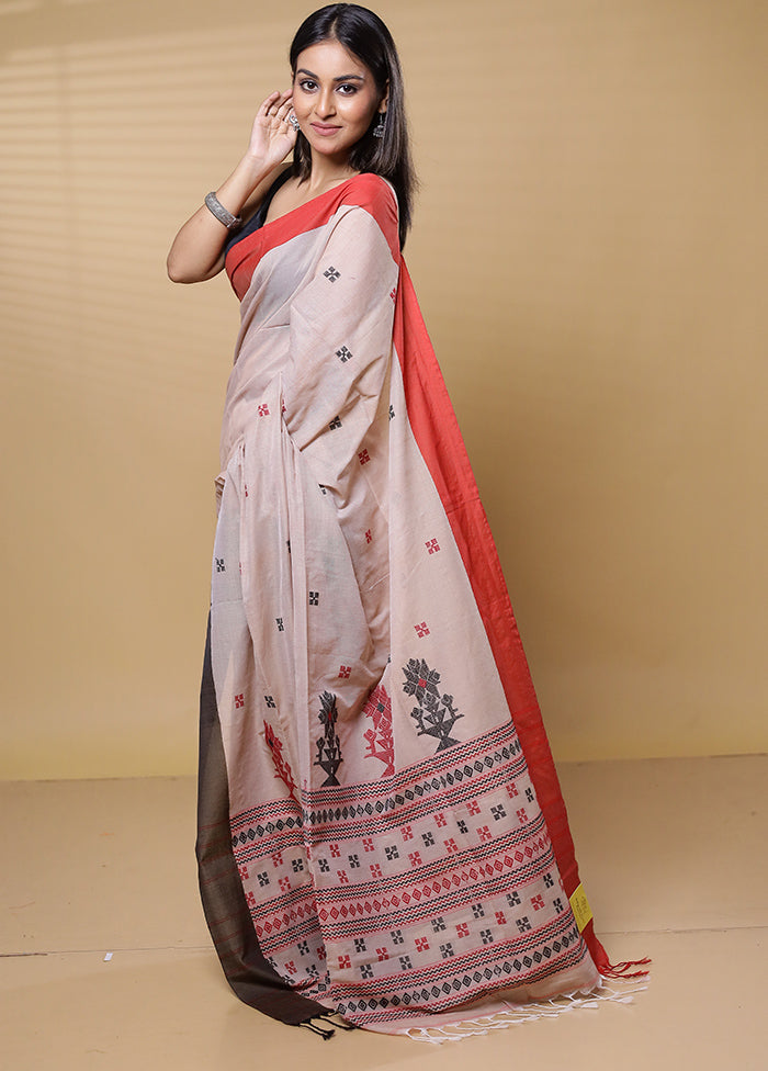 Cream Khadi Cotton Saree With Blouse Piece