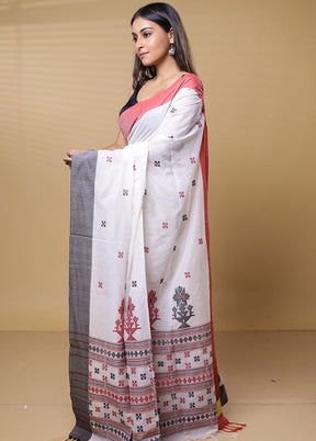 White Khadi Cotton Saree With Blouse Piece